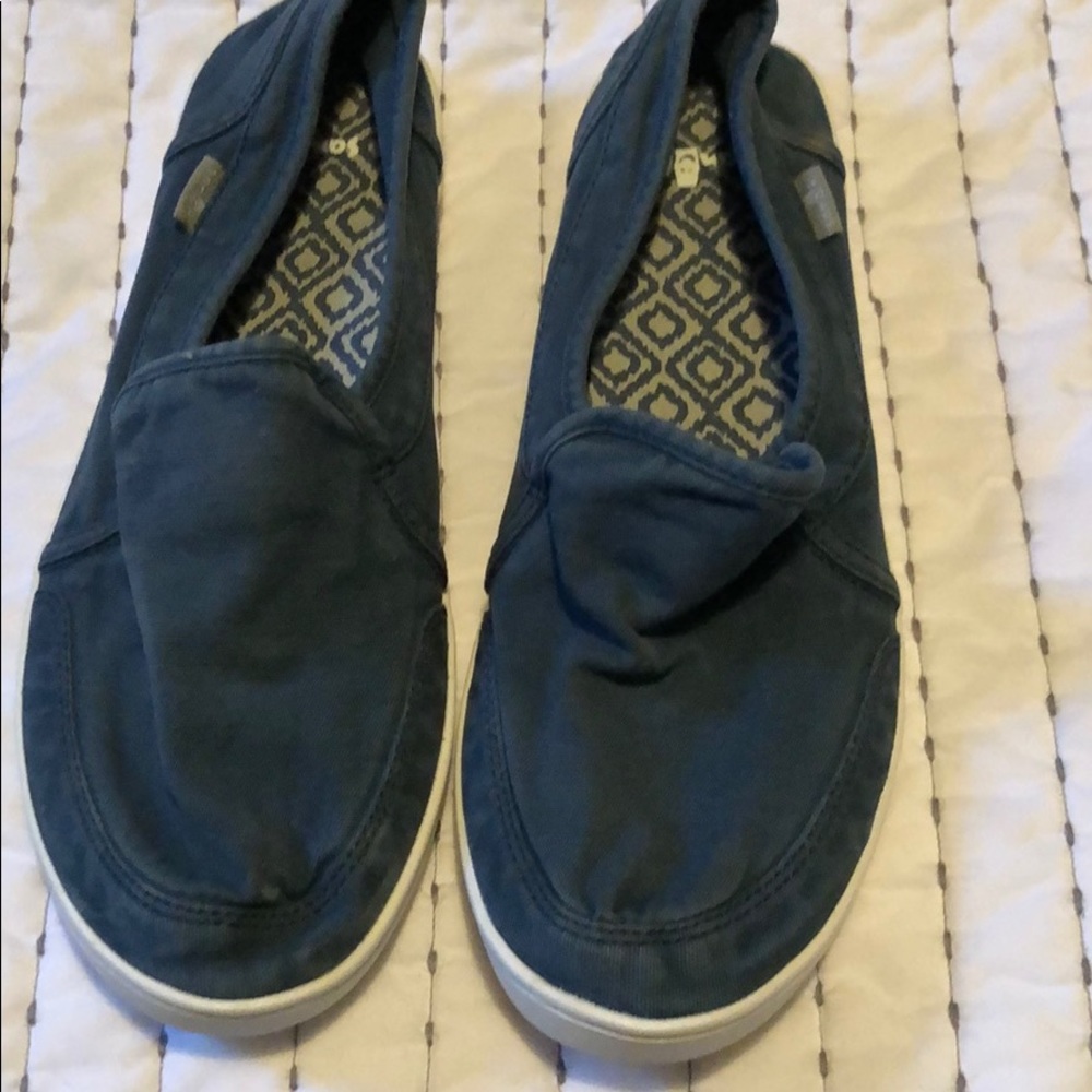 Navy Sanuk shoes